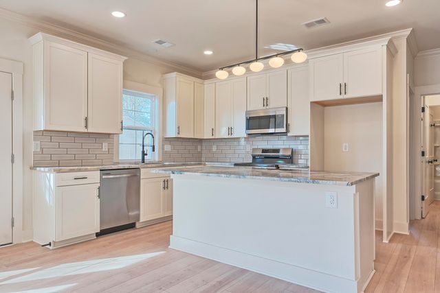 4829 Williams Avenue, North Charleston, SC 29405