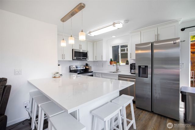 12802 SE 202 Place, Kent, WA 98031