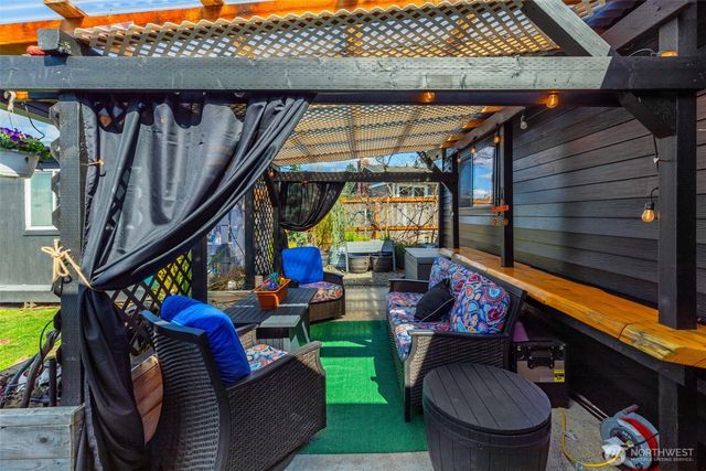 12802 SE 202 Place, Kent, WA 98031