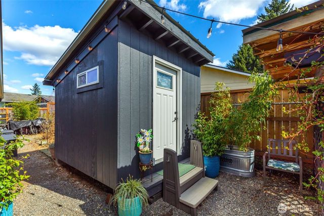 12802 SE 202 Place, Kent, WA 98031