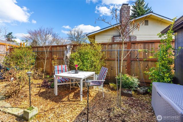 12802 SE 202 Place, Kent, WA 98031