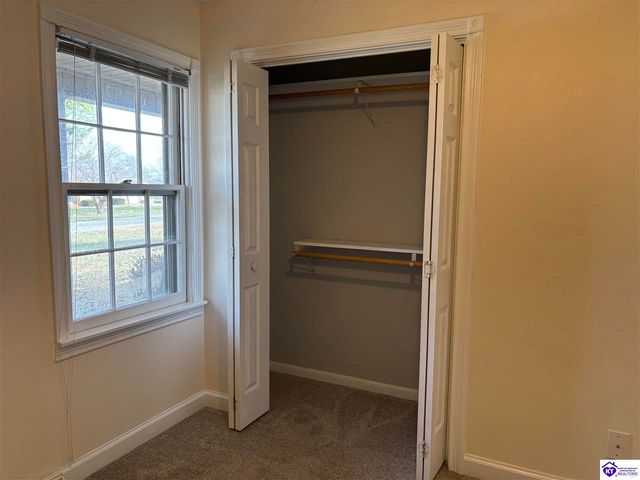 304 Derek Avenue, Elizabethtown, KY 42701