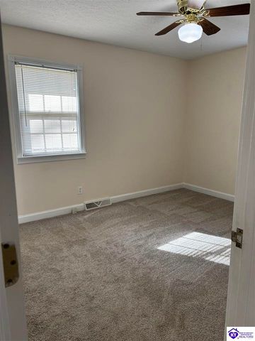 304 Derek Avenue, Elizabethtown, KY 42701