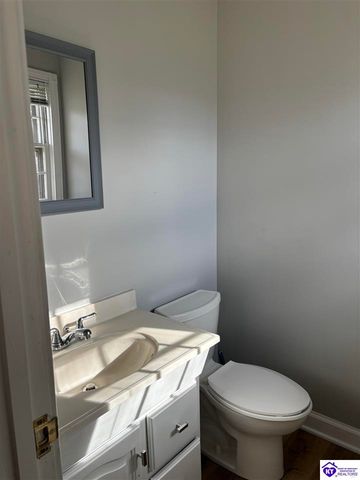 304 Derek Avenue, Elizabethtown, KY 42701