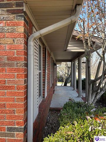 304 Derek Avenue, Elizabethtown, KY 42701