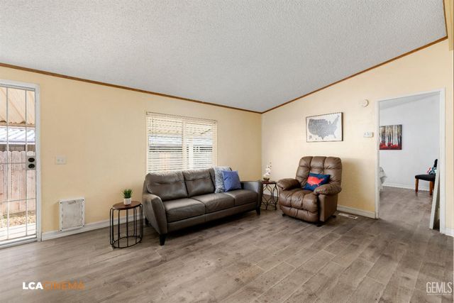 8536 Kern Canyon Road 2, Bakersfield, CA 93306