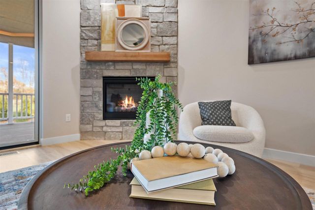 7025 Stonewood LANE, Lannon, WI 53046