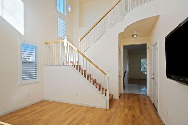 2303 Gallery Dr, Riverbank, CA 95367