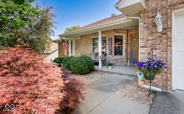 208 Springhill, Seymour, IN 47274