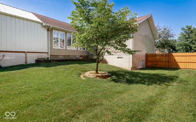 208 Springhill, Seymour, IN 47274