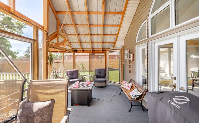 208 Springhill, Seymour, IN 47274