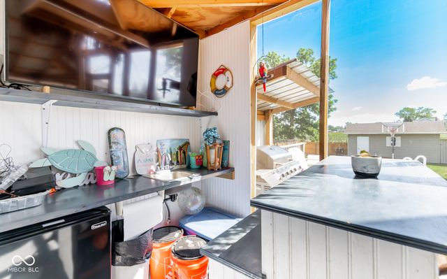 208 Springhill, Seymour, IN 47274