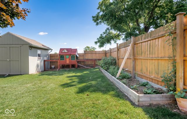 208 Springhill, Seymour, IN 47274