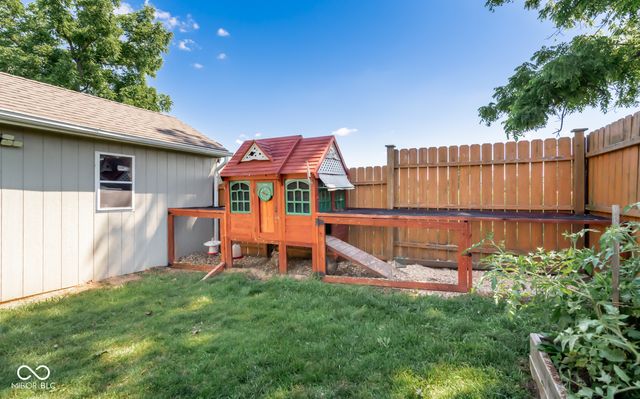 208 Springhill, Seymour, IN 47274