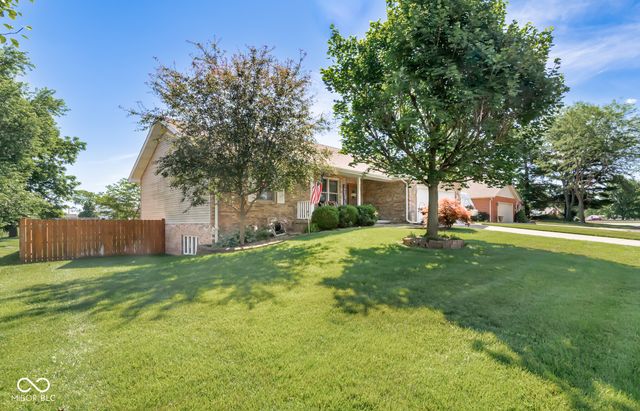 208 Springhill, Seymour, IN 47274
