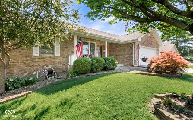 208 Springhill, Seymour, IN 47274