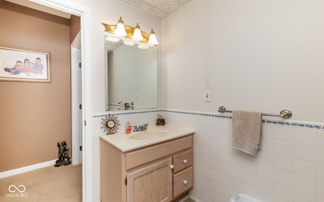 208 Springhill, Seymour, IN 47274