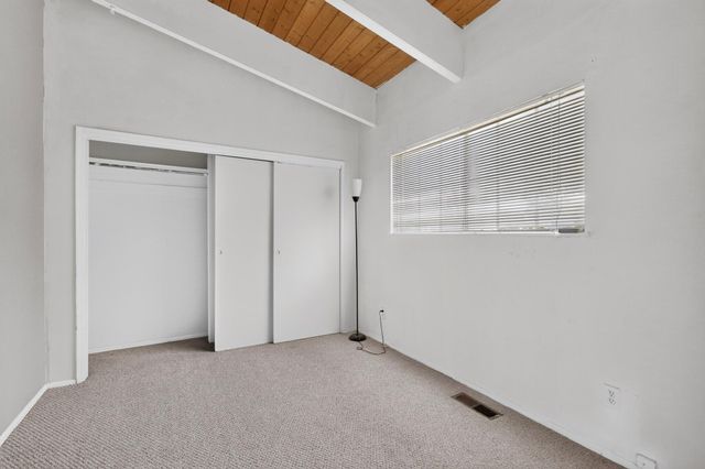 2433 Paisano Street NE, Albuquerque, NM 87112