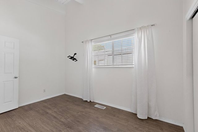 2433 Paisano Street NE, Albuquerque, NM 87112