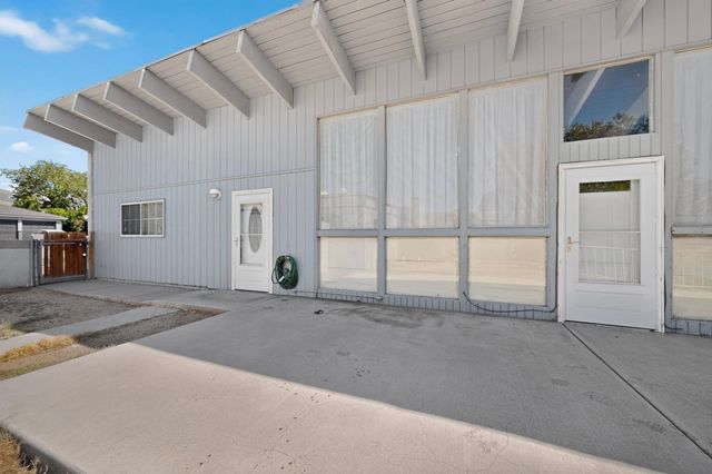 2433 Paisano Street NE, Albuquerque, NM 87112
