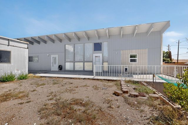 2433 Paisano Street NE, Albuquerque, NM 87112