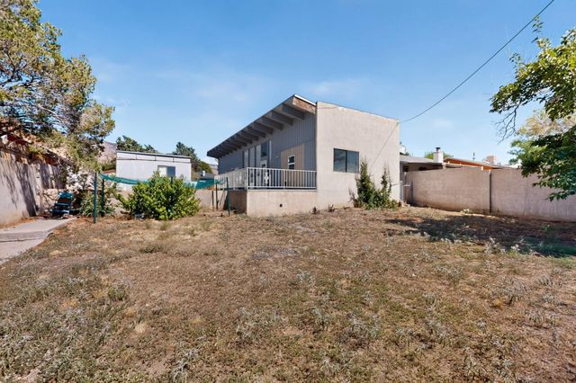 2433 Paisano Street NE, Albuquerque, NM 87112