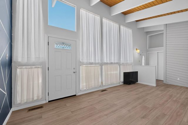 2433 Paisano Street NE, Albuquerque, NM 87112