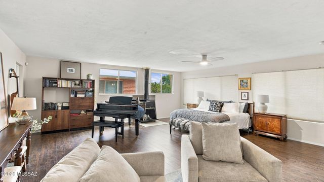 5945 E Baker Street, Tucson, AZ 85711