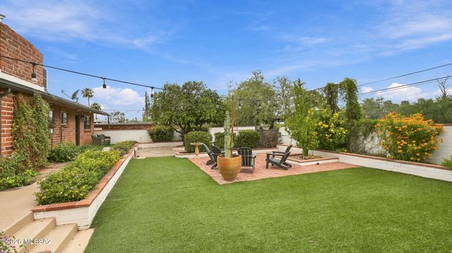 5945 E Baker Street, Tucson, AZ 85711