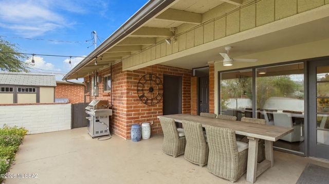 5945 E Baker Street, Tucson, AZ 85711