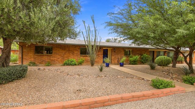 5945 E Baker Street, Tucson, AZ 85711