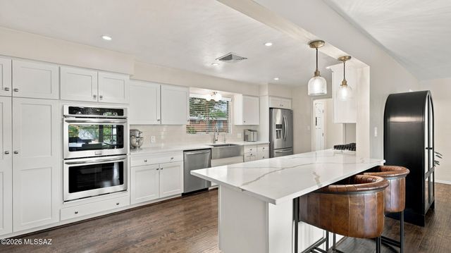 5945 E Baker Street, Tucson, AZ 85711
