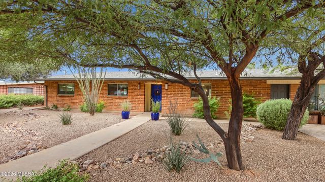 5945 E Baker Street, Tucson, AZ 85711