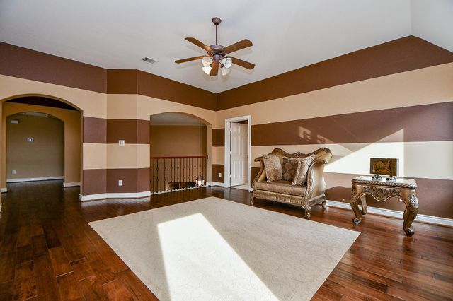 826 Delford Way, Sugar Land, TX 77479