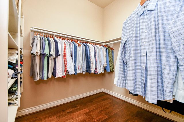 826 Delford Way, Sugar Land, TX 77479