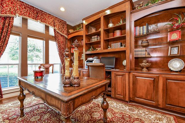 826 Delford Way, Sugar Land, TX 77479