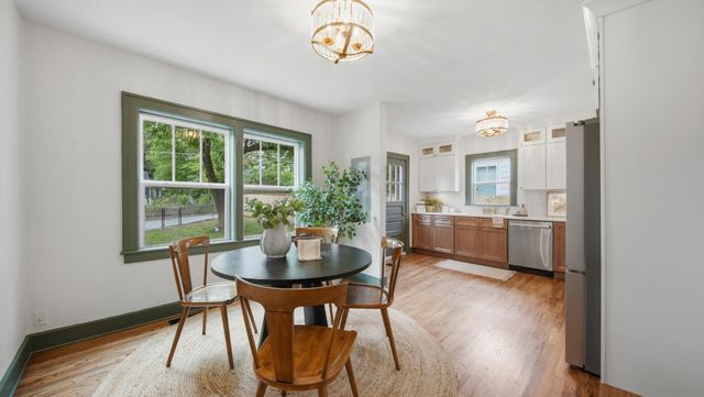 2202 Chamberlain Avenue, Chattanooga, TN 37404