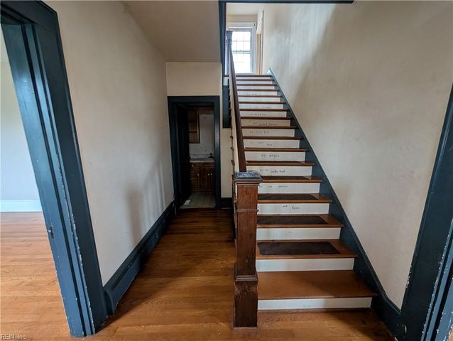 29 N Court ST, Windsor, VA 23487