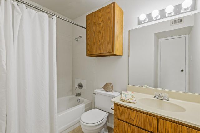 18617 Egret Bay Boulevard 1107, Webster, TX 77058