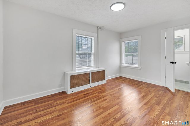 106 Brookdale Lane, Waterbury, CT 06705