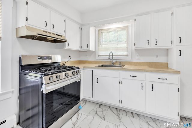 106 Brookdale Lane, Waterbury, CT 06705
