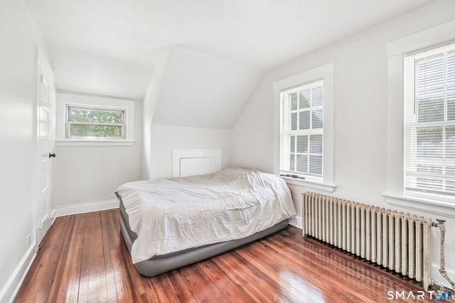 106 Brookdale Lane, Waterbury, CT 06705