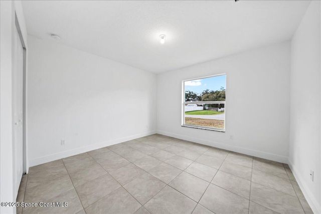 2933 Tivoli Avenue SE, Palm Bay, FL 32909