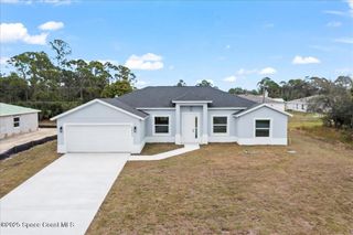 2933 Tivoli Avenue SE, Palm Bay, FL 32909