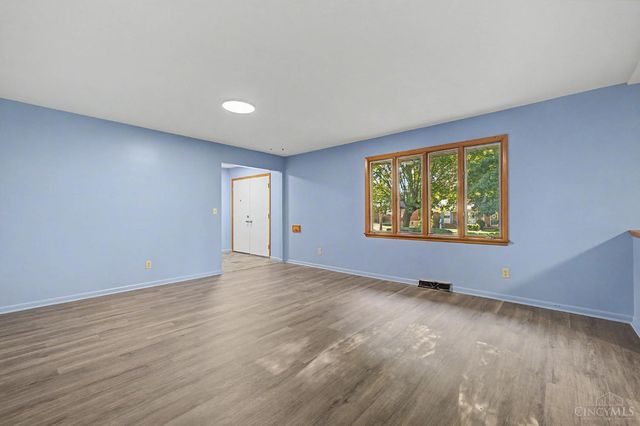 5915 Seiler Drive, Green Twp, OH 45239