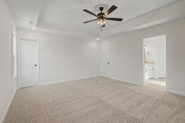 854 Burley Barn Rd, Clarksville, TN 37042