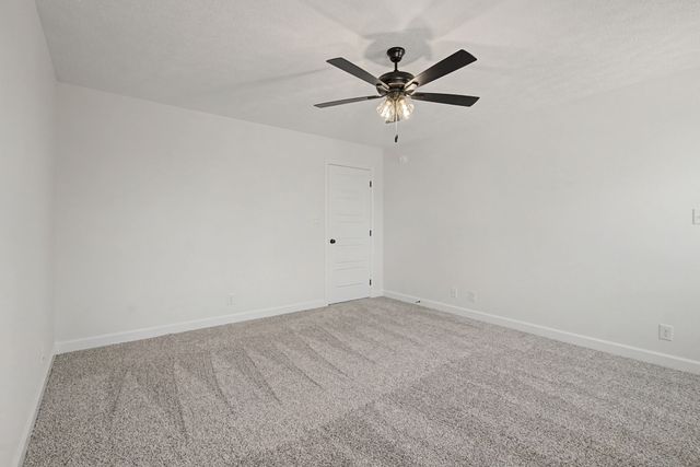 854 Burley Barn Rd, Clarksville, TN 37042