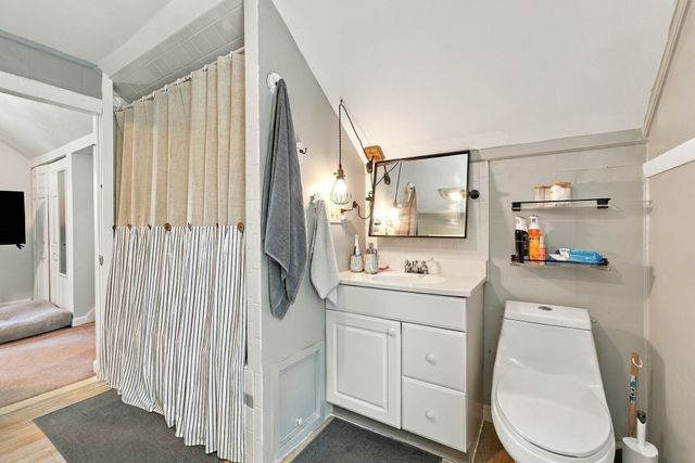 1533 Morton Avenue, New Bedford, MA 02745