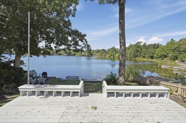 1533 Morton Avenue, New Bedford, MA 02745