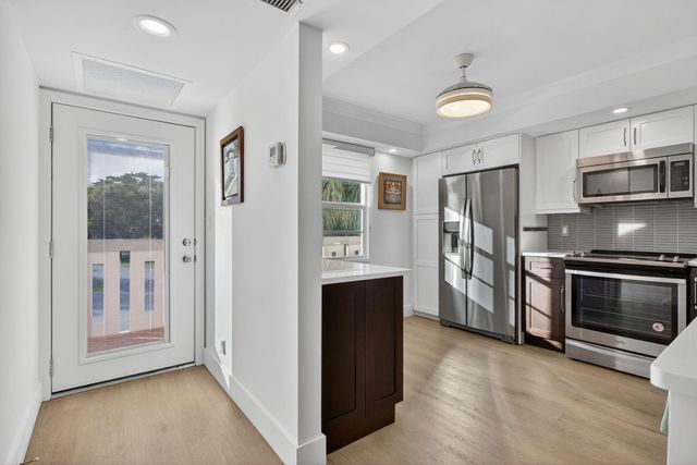 3306 Aruba Way D2, Coconut Creek, FL 33066